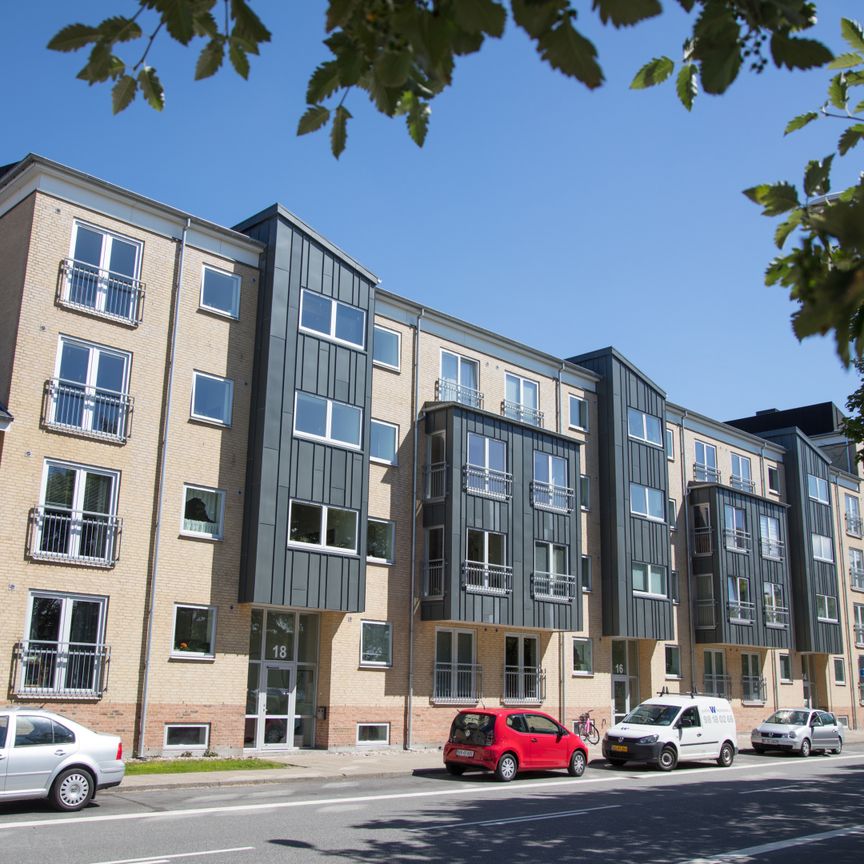 Vesterbro, Thomas Boss Gade, Kayerødsgade, Søndergade, Jernbanegade, Nyhavnsgade og Kjellerupsgade - Photo 1