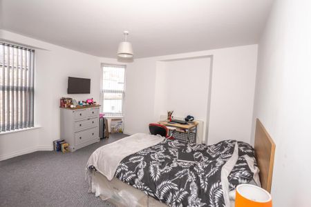 2 bedroom house share to rent - Photo 5