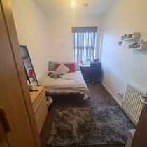 6 Bed - 55 Chestnut Avenue, Hyde Park, Leeds - LS6 1AZ - Student - Photo 1