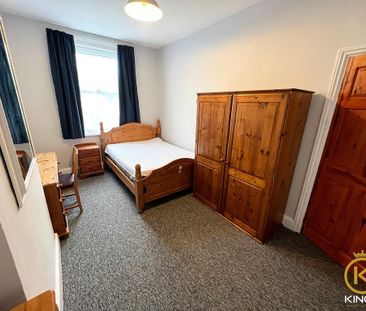 5 bedroom terraced house to rent - Photo 5