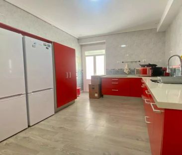 4-bedroom apartment for rent in Hospital de Mujeres, bills included - Photo 6