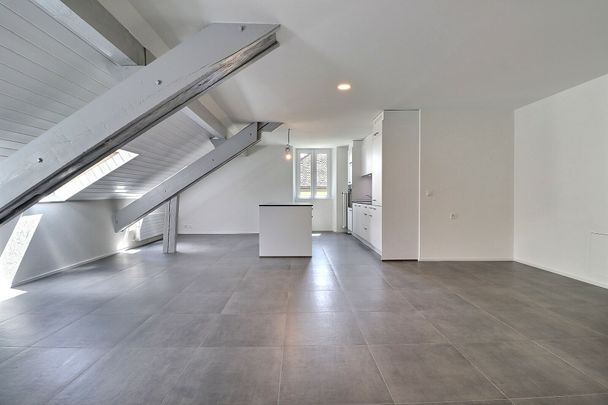 Magnifique 3.5 pièces entièrement rénové en plein centre-ville - Photo 1