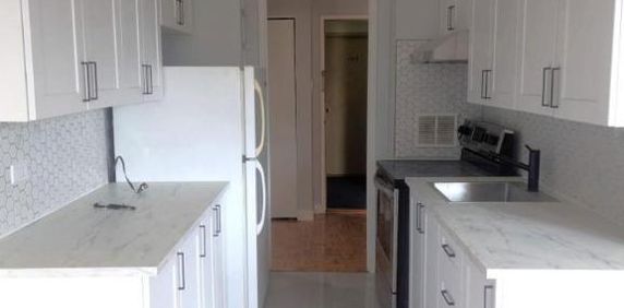 2 CH - 1 SDB - Dorval - $1,650 /mo - Photo 2