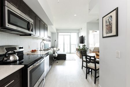 For Lease - 2200 Lake Shore Boulevard Unit# 2506, Toronto, Ontario - Photo 2