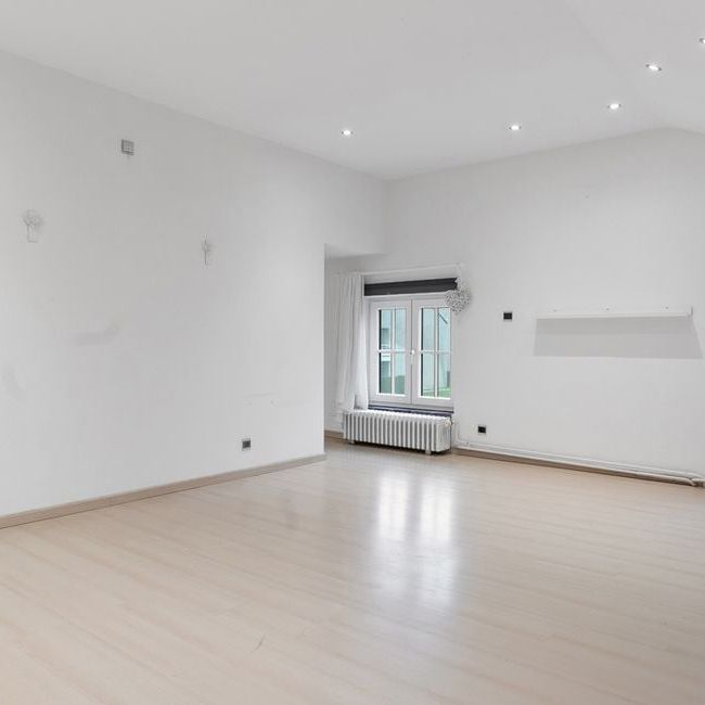 Woning te huur in Mechelen-aan-de-Maas voor € 1.400 met 3 slaapkamers - Photo 1