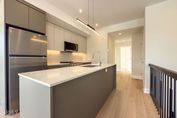 14 Stevenson St N, Guelph - Photo 1