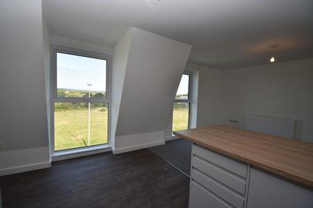 2 bedroom maisonette to rent - Photo 3