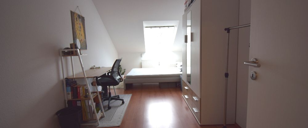 Besondere, großzügige Wohnung in prima Innenstadtlage - Foto 1