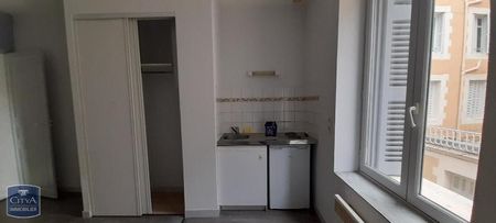 Location Appartement 1 pièce 17m² POITIERS 86000 - Photo 2