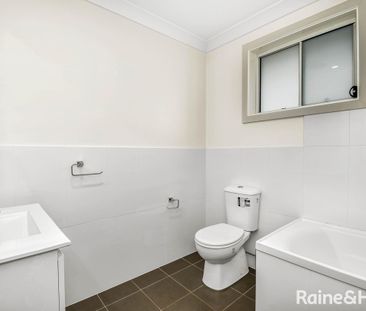 Modern Townhouse - Photo 4
