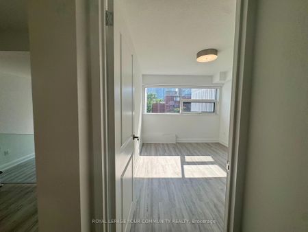 For Lease - 191 Sherbourne Street Unit# 906, Toronto, Ontario - Photo 2