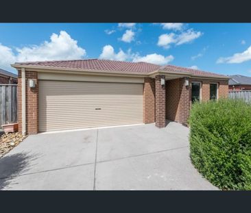 11 Expedition Circuit, Pakenham, Vic 3810 - Photo 1