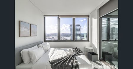 Stunning Modern 3 Bedroom Apartment With Resort Style Facilities & Optional Full Furnishings - Photo 4