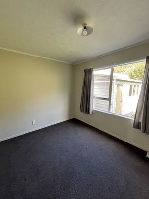 17 Staithes Drive North, Whitby - Photo 1
