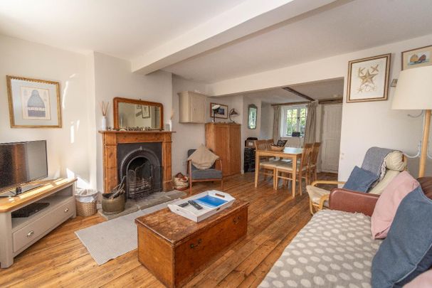 End Cottage, Back Lane, Burnham Market - Photo 1