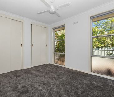 Charming Family Home in California Gully - Photo 2