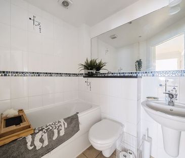 Boundary Road Grayshott, Hindhead - 2 bedrooms Property for letting... - Photo 3