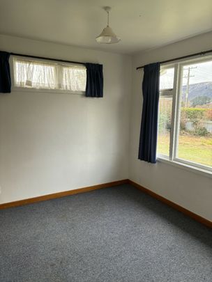 Looking for a cosy and comfortable home in Albury? - Photo 1