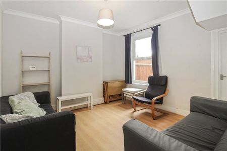 Park Villas, Blackshaw Road, London, SW17 0DD - Photo 2
