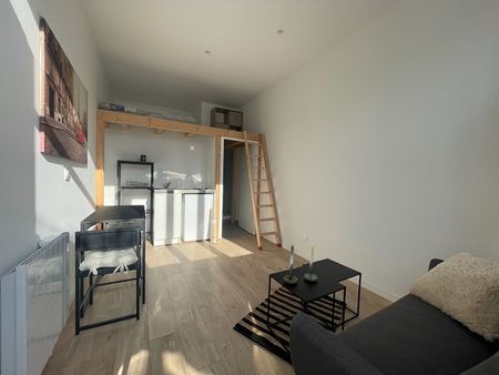 Appartement à louer - Photo 2