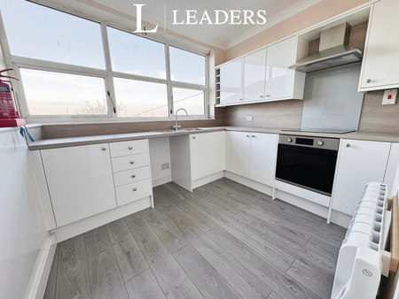 2 bedroom apartment to rent High Street, Gorleston, Great Yarmouth, NR31 - Photo 4