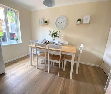 Spencer Drive, Tiverton, Devon, EX16 - Photo 2