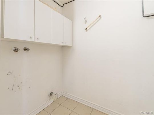 695 Rue Germaine-Guèvremont, H4N 3L1, Montréal - Photo 1