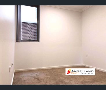 AG06/2 Lachlan Street, Liverpool, NSW 2170 - Photo 3