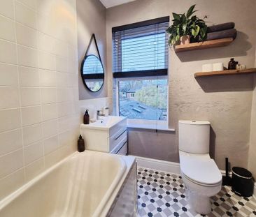 2 bedroom terraced house to rent - Photo 1