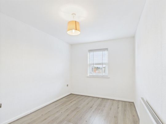 3 Bedroom - Photo 1