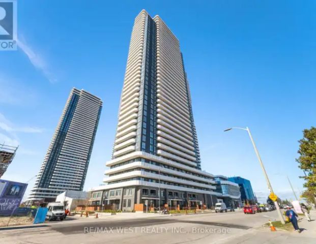 106 - 28 INTERCHANGE WAY | 106 - 28 INTERCHANGE WAY, Vaughan - Photo 1