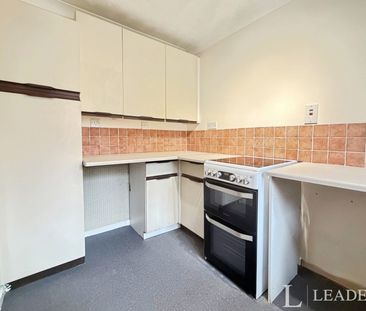 1 bedroom maisonette to rent Church Street, Witham, Essex, CM8 - Photo 2