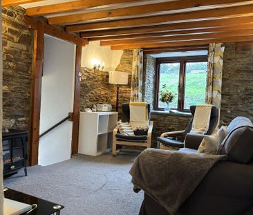 2 bedroom cottage to rent - Photo 1