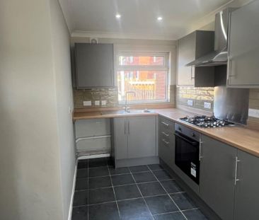 Bishopdale, Brookside - £925 pcm - Photo 6