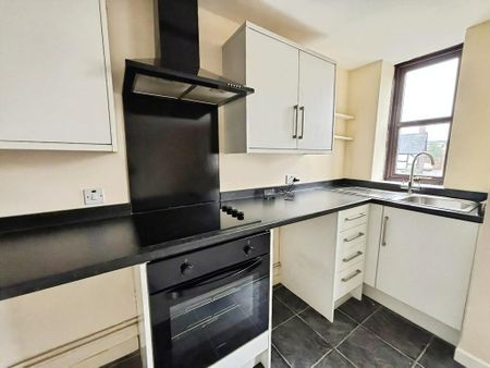 2 bedroom flat to rent - Photo 5