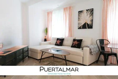 Piso de alquiler en Carrer Italia, 37, Ensanche - Diputación - Photo 4