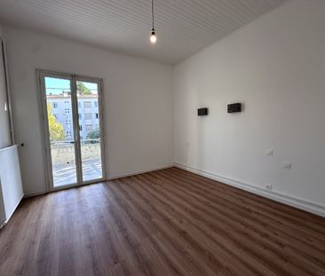 Location Appartement 4 pièces 121m² MONTPELLIER 34090 - Photo 3