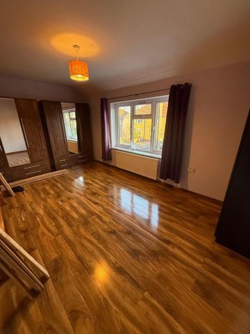 3 bedroom terraced house to rent - Photo 4