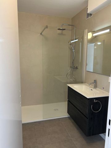 Location Appartement 2 pièces 43m² STRASBOURG 67100 - Photo 3