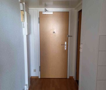 Kleine 2 Raumwohnung in zentraler Lage mit Balkon - Foto 1