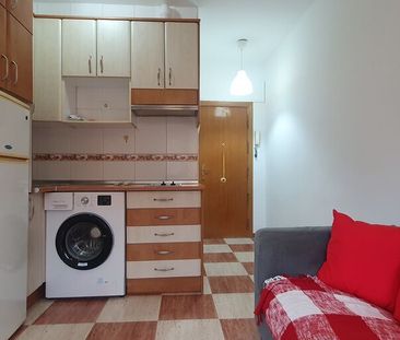 Piso de alquiler en Calle de Sierra Carbonera, San Diego - Photo 6