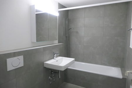 "FAMILIENWOHNUNG IN RUHIGER UMGEBUNG" - Foto 4