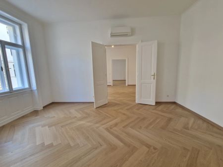 ERSTBEZUG - TRAUMHAFTE 3 ZIMMER ALTBAUWOHNUNG - kleiner Balkon - NÄHE WEIßGERBER LÄNDE - Foto 5