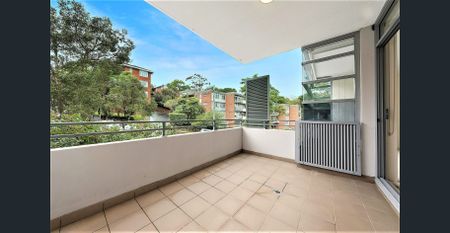 Spacious and Quiet - walk to Coles, Harris Farm, cafes & restaurants, Lindfield Train Station - Photo 3