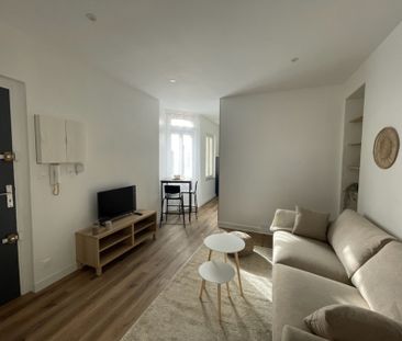 Location Appartement 2 pièces 37m² - Photo 2