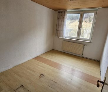 3 Zimmer Genossenschaftswohnung zur Selbstrenovierung / 4 mietfreie... - Photo 1
