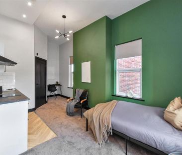 Studio to rent - Photo 2