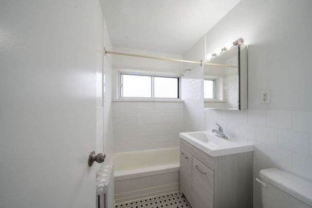 For Lease - 2035 Prospect Street Unit# 21, Burlington, Ontario - Photo 1