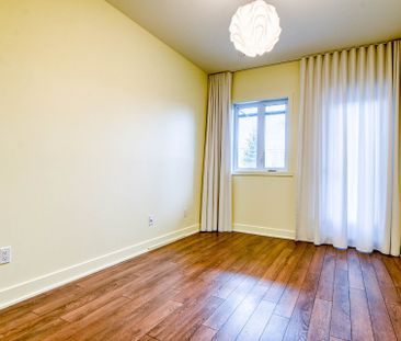 Condo for rent, Montréal (Saint-Laurent) - Photo 2