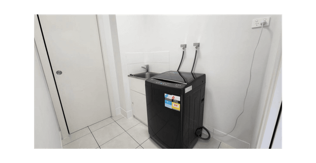 Modern Terrace Home Overlooking Parkland. Prime Silkstone Location - Photo 1